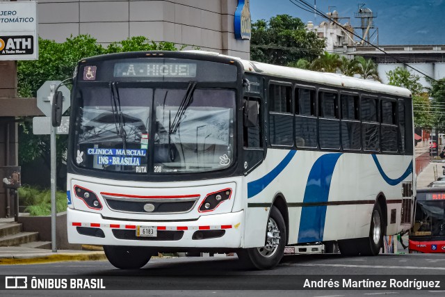Alpizar 42 na cidade de Alajuela, Alajuela, Costa Rica, por Andrés Martínez Rodríguez. Número da foto: #13198629.