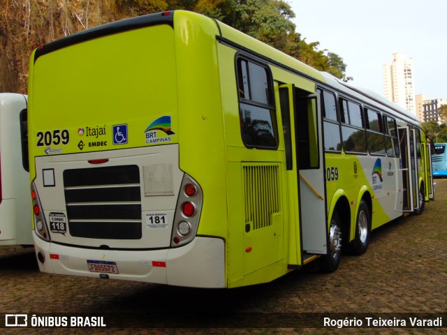 Itajaí Transportes Coletivos 2059 na cidade de Campinas, São Paulo, Brasil, por Rogério Teixeira Varadi. Número da foto: #13198326.