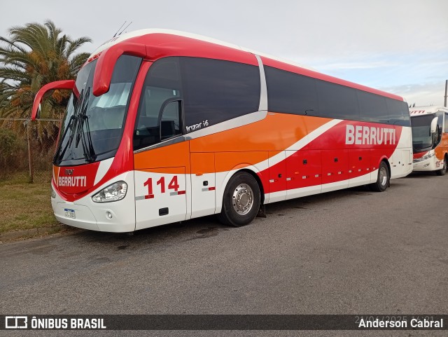 Berrutti 114 na cidade de Colonia Del Sacramento, Colonia, Uruguai, por Anderson Cabral. Número da foto: #13200860.