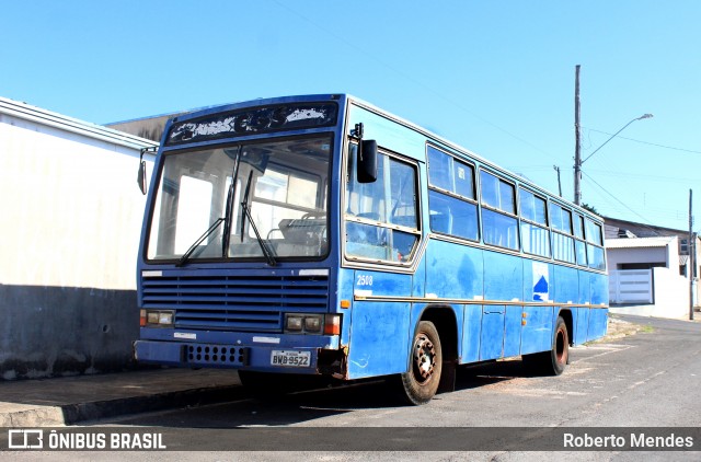Ônibus Particulares 2508 na cidade de Marília, São Paulo, Brasil, por Roberto Mendes. Número da foto: #13201894.