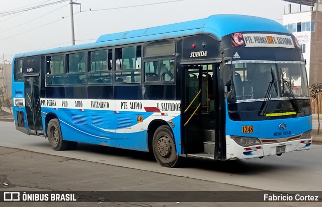 Real Star SA 37 na cidade de Villa El Salvador, Lima, Lima Metropolitana, Peru, por Fabricio Cortez. Número da foto: #13201141.