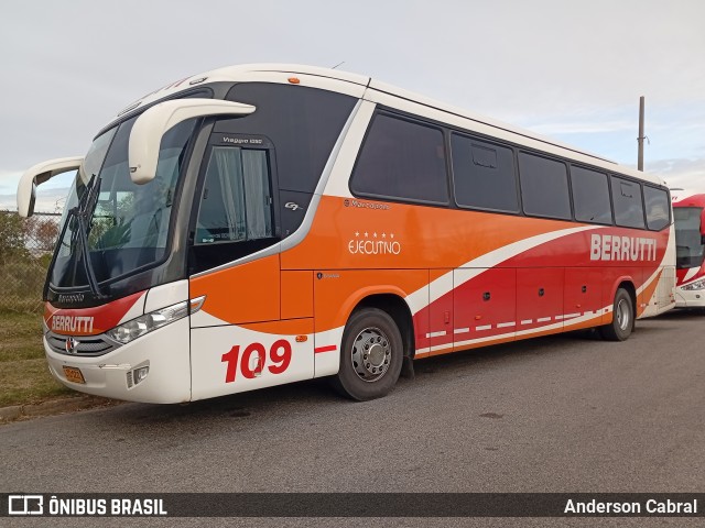 Berrutti 109 na cidade de Colonia Del Sacramento, Colonia, Uruguai, por Anderson Cabral. Número da foto: #13200839.
