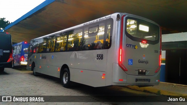 City Transporte Urbano Intermodal - Guarujá 558 na cidade de Guarujá, São Paulo, Brasil, por Jean Gu. Número da foto: #13201854.