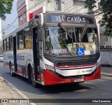 Empresa de Transportes Limousine Carioca RJ 129.005 na cidade de Duque de Caxias, Rio de Janeiro, Brasil, por Vitor Dasneves. Número da foto: #13201635.