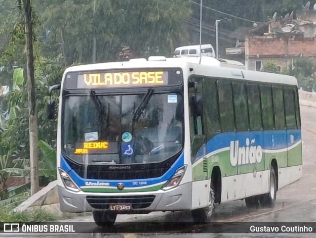 Viação União DC 1.014 na cidade de Duque de Caxias, Rio de Janeiro, Brasil, por Gustavo Coutinho. Número da foto: #13202402.