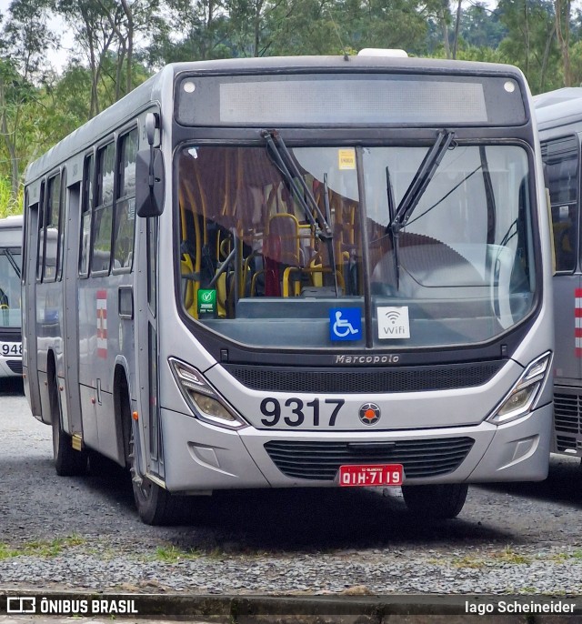 BluMob - Concessionária de Transporte Urbano de Blumenau 9317 na cidade de Blumenau, Santa Catarina, Brasil, por Iago Scheineider. Número da foto: #13202892.