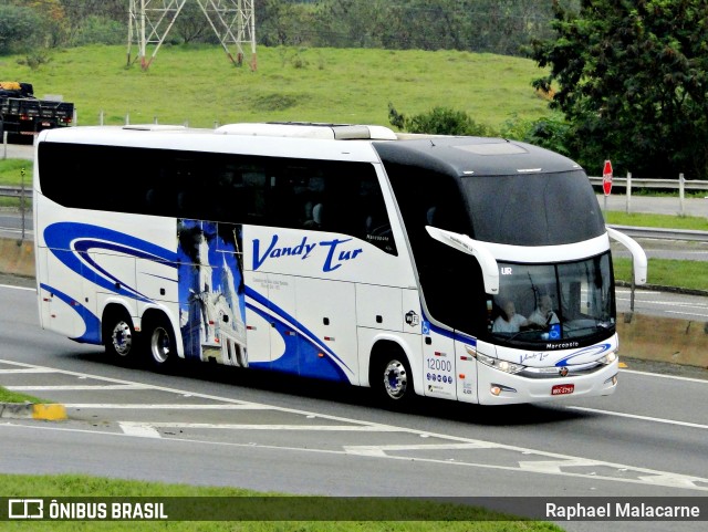 Vandy Tur Turismo & Viagens 12000 na cidade de Aparecida, São Paulo, Brasil, por Raphael Malacarne. Número da foto: #13203868.