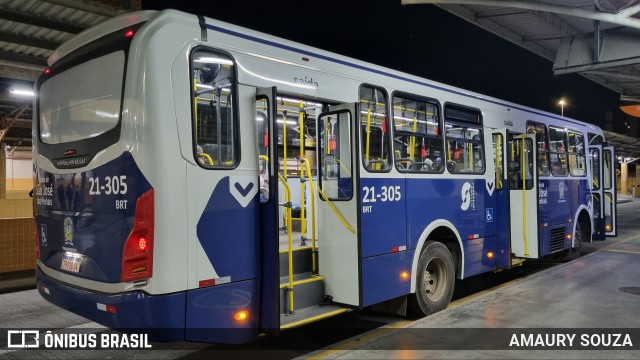 BRT Curitiba - São José dos Pinhais 21-305 na cidade de São José dos Pinhais, Paraná, Brasil, por AMAURY SOUZA. Número da foto: #13202330.