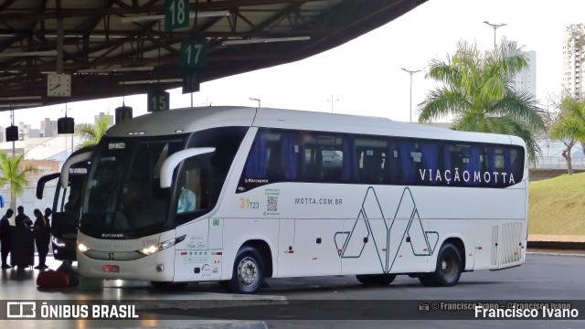 Viação Motta 31723 na cidade de Londrina, Paraná, Brasil, por Francisco Ivano. Número da foto: #13204778.