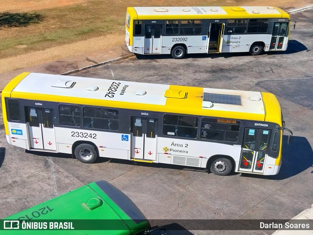 Viação Pioneira 233242 na cidade de Brasília, Distrito Federal, Brasil, por Darlan Soares. Número da foto: #13202642.