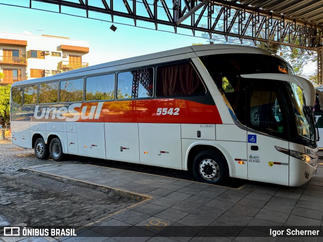 Unesul de Transportes 5542 na cidade de Lajeado, Rio Grande do Sul, Brasil, por Igor Scherner. Número da foto: #13202137.