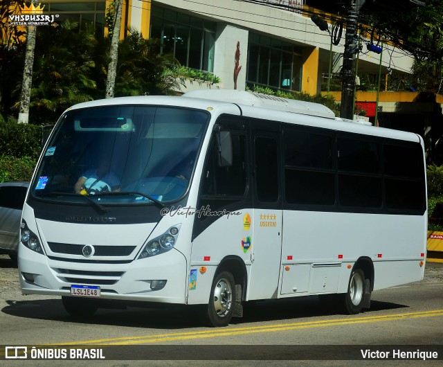 Ônibus Particulares  na cidade de Petrópolis, Rio de Janeiro, Brasil, por Victor Henrique. Número da foto: #13204224.