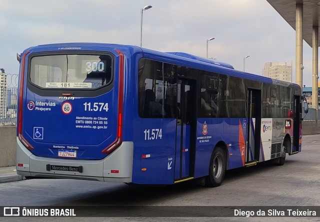 Viação Pirajuçara 11.574 na cidade de São Paulo, São Paulo, Brasil, por Diego da Silva Teixeira. Número da foto: #13266882.