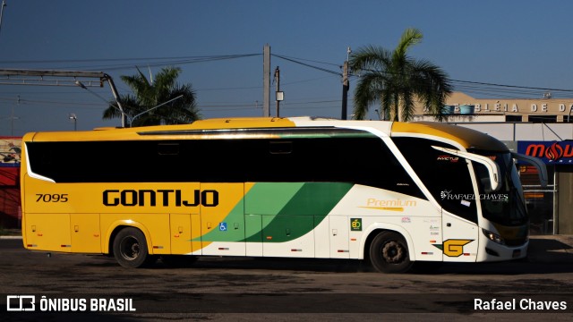 Empresa Gontijo de Transportes 7095 na cidade de Feira de Santana, Bahia, Brasil, por Rafael Chaves. Número da foto: #13268435.