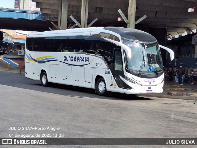 Viação Ouro e Prata 819 na cidade de Porto Alegre, Rio Grande do Sul, Brasil, por JULIO SILVA. Número da foto: #13267361.