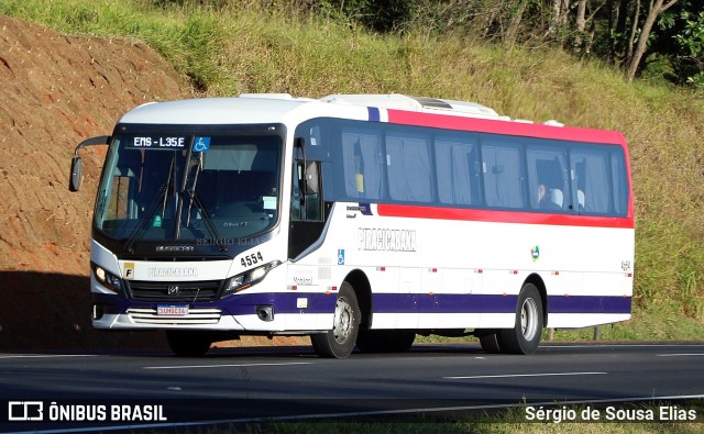 Viação Piracicabana 4554 na cidade de Sumaré, São Paulo, Brasil, por Sérgio de Sousa Elias. Número da foto: #13268487.