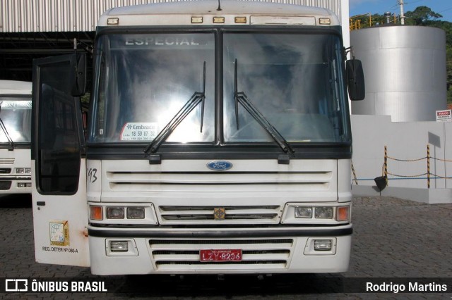Transtusa - Transporte e Turismo Santo Antônio 393 na cidade de Joinville, Santa Catarina, Brasil, por Rodrigo Martins. Número da foto: #13266305.