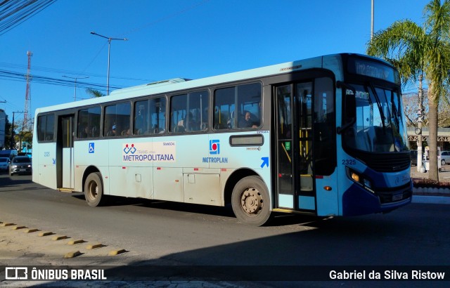 TM - Transversal Metropolitana 2325 na cidade de Alvorada, Rio Grande do Sul, Brasil, por Gabriel da Silva Ristow. Número da foto: #13266701.