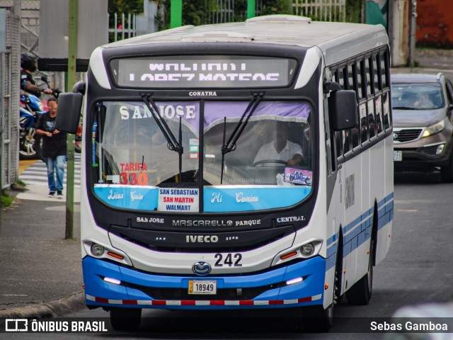 Conatra - Corporacion Nacional de Transporte 242 na cidade de San Sebastián, San José, San José, Costa Rica, por Sebas Gamboa. Número da foto: #13266898.