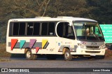 Ônibus Particulares 979 na cidade de Manhuaçu, Minas Gerais, Brasil, por Lucas Oliveira. Número da foto: #13267006.