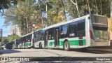 Via Sudeste Transportes S.A. 5 1413 na cidade de São Paulo, São Paulo, Brasil, por Thiago Lima. Número da foto: #:id.