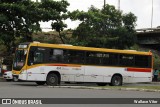 Empresa Metropolitana 414 na cidade de Recife, Pernambuco, Brasil, por Wallace Vitor. Número da foto: #:id.