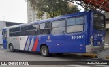Empresa de Ônibus Vila Galvão 30.597 na cidade de São Paulo, São Paulo, Brasil, por Murillo Salvatierra. Número da foto: #13266415.