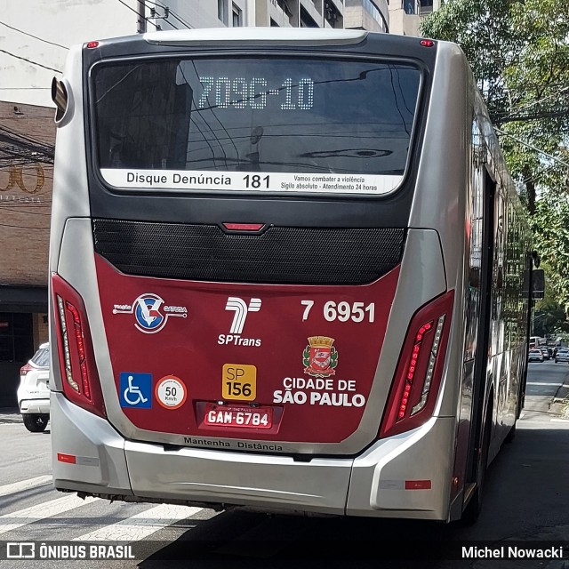 Viação Gatusa Transportes Urbanos 7 6951 na cidade de São Paulo, São Paulo, Brasil, por Michel Nowacki. Número da foto: #13293202.