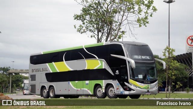Brasil Sul Linhas Rodoviárias 3818 na cidade de Florianópolis, Santa Catarina, Brasil, por Francisco Ivano. Número da foto: #13293083.
