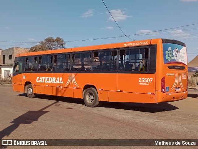 Catedral Urbano 23507 na cidade de Luziânia, Goiás, Brasil, por Matheus de Souza. Número da foto: #13291256.