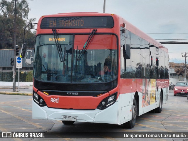 Redbus Urbano PFYC66 na cidade de Cerrillos, Santiago, Metropolitana de Santiago, Chile, por Benjamín Tomás Lazo Acuña. Número da foto: #13290659.