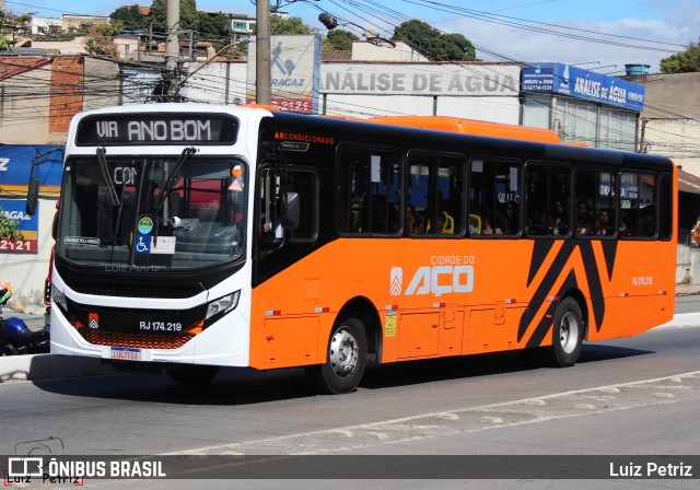 Viação Cidade do Aço RJ 174.219 na cidade de Volta Redonda, Rio de Janeiro, Brasil, por Luiz Petriz. Número da foto: #13292380.