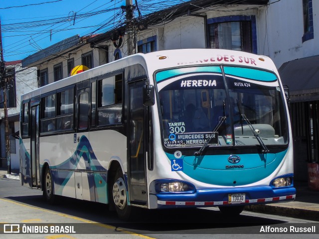 Autotransportes Rosol 6 na cidade de Heredia, Heredia, Heredia, Costa Rica, por Alfonso Russell. Número da foto: #13291956.