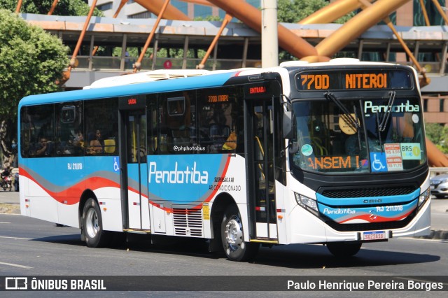 Viação Pendotiba RJ 211.018 na cidade de Rio de Janeiro, Rio de Janeiro, Brasil, por Paulo Henrique Pereira Borges. Número da foto: #13293209.