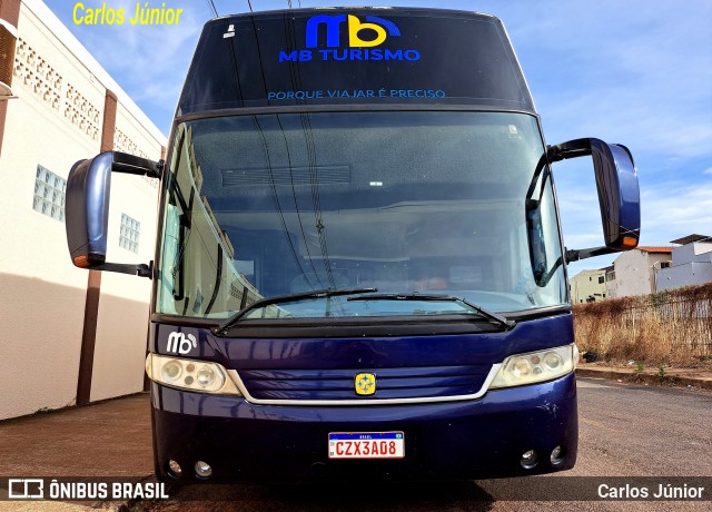 MB Turismo 11000 na cidade de Caldas Novas, Goiás, Brasil, por Carlos Júnior. Número da foto: #13292171.