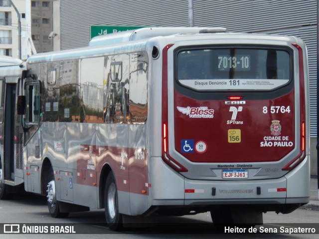 Auto Viação Transcap >> Auto Bless Transportes 8 5764 na cidade de São Paulo, São Paulo, Brasil, por Heitor de Sena Sapaterro. Número da foto: #13292626.