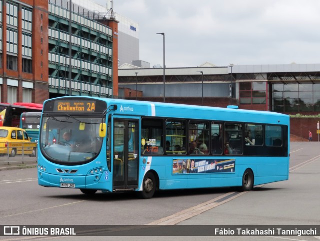 Arriva 3715 na cidade de Derby, Derbyshire, Inglaterra, por Fábio Takahashi Tanniguchi. Número da foto: #13291779.