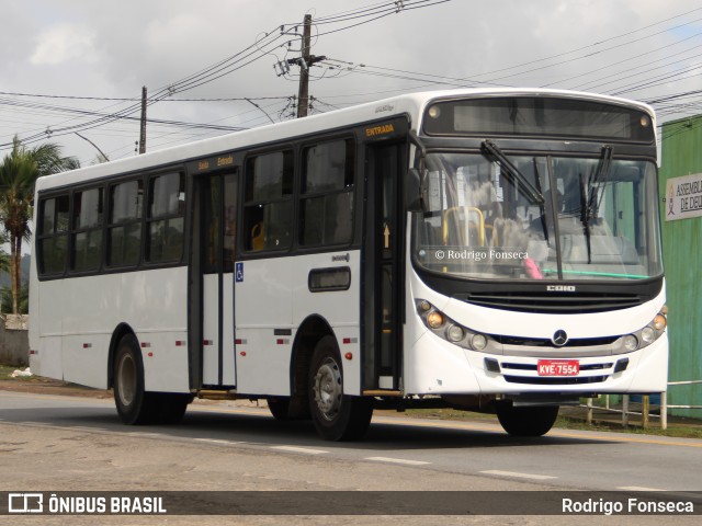 Ônibus Particulares 7554 na cidade de Satuba, Alagoas, Brasil, por Rodrigo Fonseca. Número da foto: #13291791.
