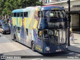 Metroline LT796 na cidade de London, Greater London, Inglaterra, por Rodrigo Silva. Número da foto: #13291040.