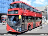 Arriva LT489 na cidade de London, Greater London, Inglaterra, por Rodrigo Silva. Número da foto: #13291015.