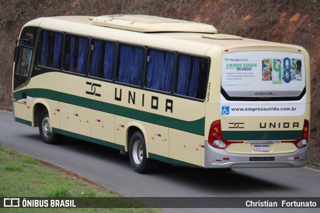 Empresa Unida Mansur e Filhos 2103 na cidade de Coimbra, Minas Gerais, Brasil, por Christian  Fortunato. Número da foto: #13295383.