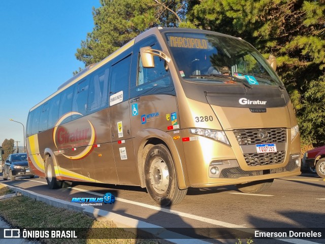 Viação Giratur 3280 na cidade de Caxias do Sul, Rio Grande do Sul, Brasil, por Emerson Dorneles. Número da foto: #13294005.