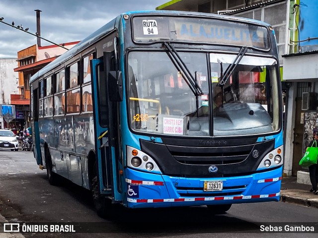 METROCOOP 5-51 na cidade de San José, San José, Costa Rica, por Sebas Gamboa. Número da foto: #13295600.