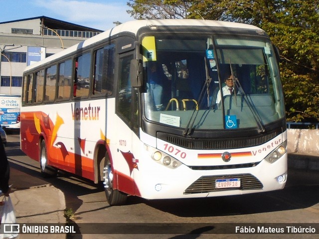 Venetur Turismo 1070 na cidade de Três Corações, Minas Gerais, Brasil, por Fábio Mateus Tibúrcio. Número da foto: #13294897.