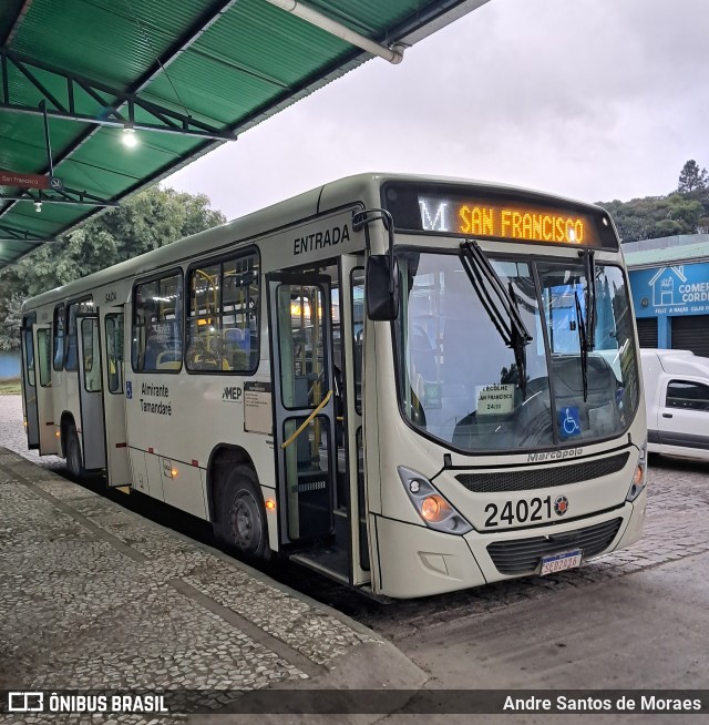 Viação Antonina 24021 na cidade de Almirante Tamandaré, Paraná, Brasil, por Andre Santos de Moraes. Número da foto: #13295252.