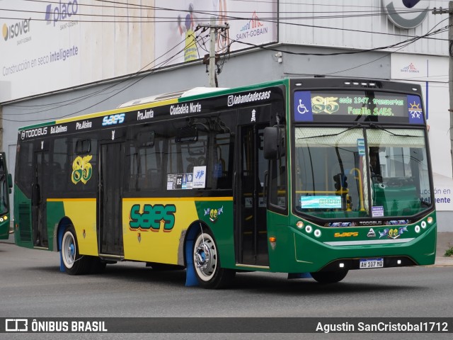 SAES - Sociedad Anonima Expreso Sudoeste 62 na cidade de Quilmes, Quilmes, Buenos Aires, Argentina, por Agustin SanCristobal1712. Número da foto: #13294713.