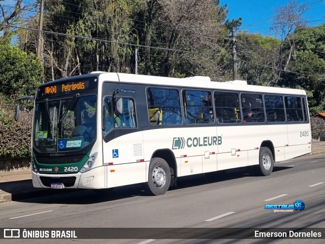 Coleurb 2420 na cidade de Passo Fundo, Rio Grande do Sul, Brasil, por Emerson Dorneles. Número da foto: #13293958.