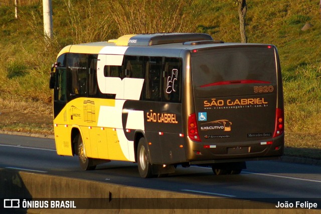 Viação São Gabriel 5920 na cidade de Canas, São Paulo, Brasil, por João Felipe. Número da foto: #13295333.