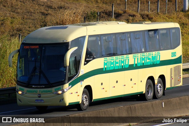 Ribeiro Turismo 2380 na cidade de Canas, São Paulo, Brasil, por João Felipe. Número da foto: #13294716.