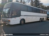 Ônibus Particulares 4040 na cidade de Santana do Livramento, Rio Grande do Sul, Brasil, por Anderson Cabral. Número da foto: #13295211.